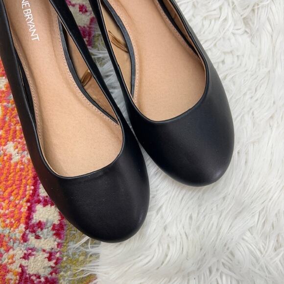 Lane Bryant Black Faux Leather Slip On Ballet Flat Neutral Minimalist 10W WIDE - Picture 3 of 11